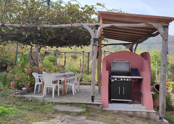 Smaragda Mikros Prinos